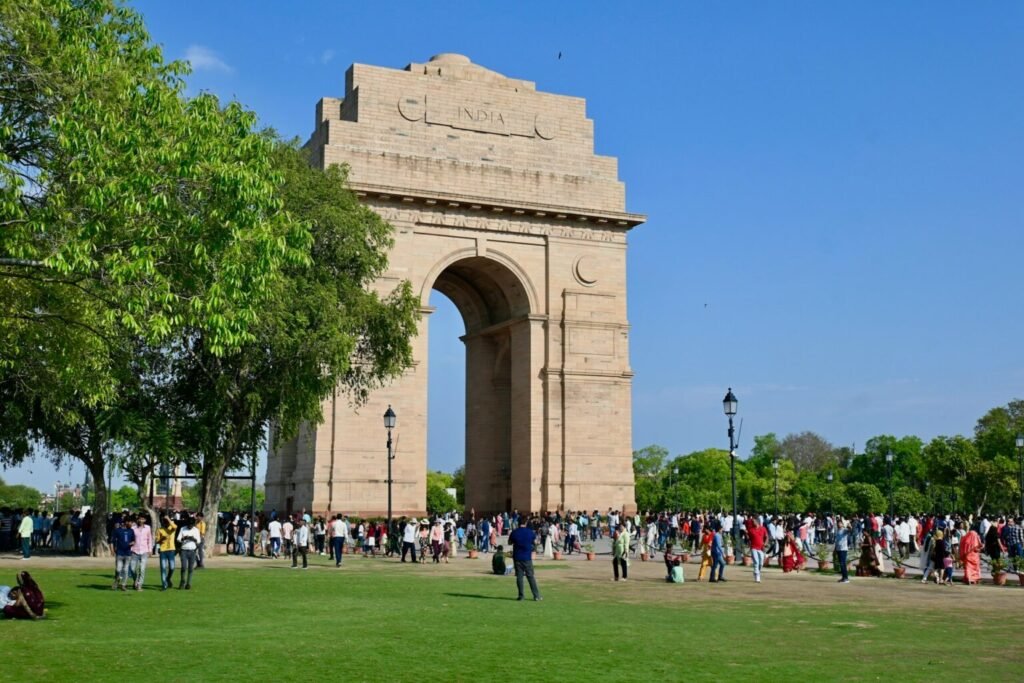 Mussoorie to Delhi Taxi